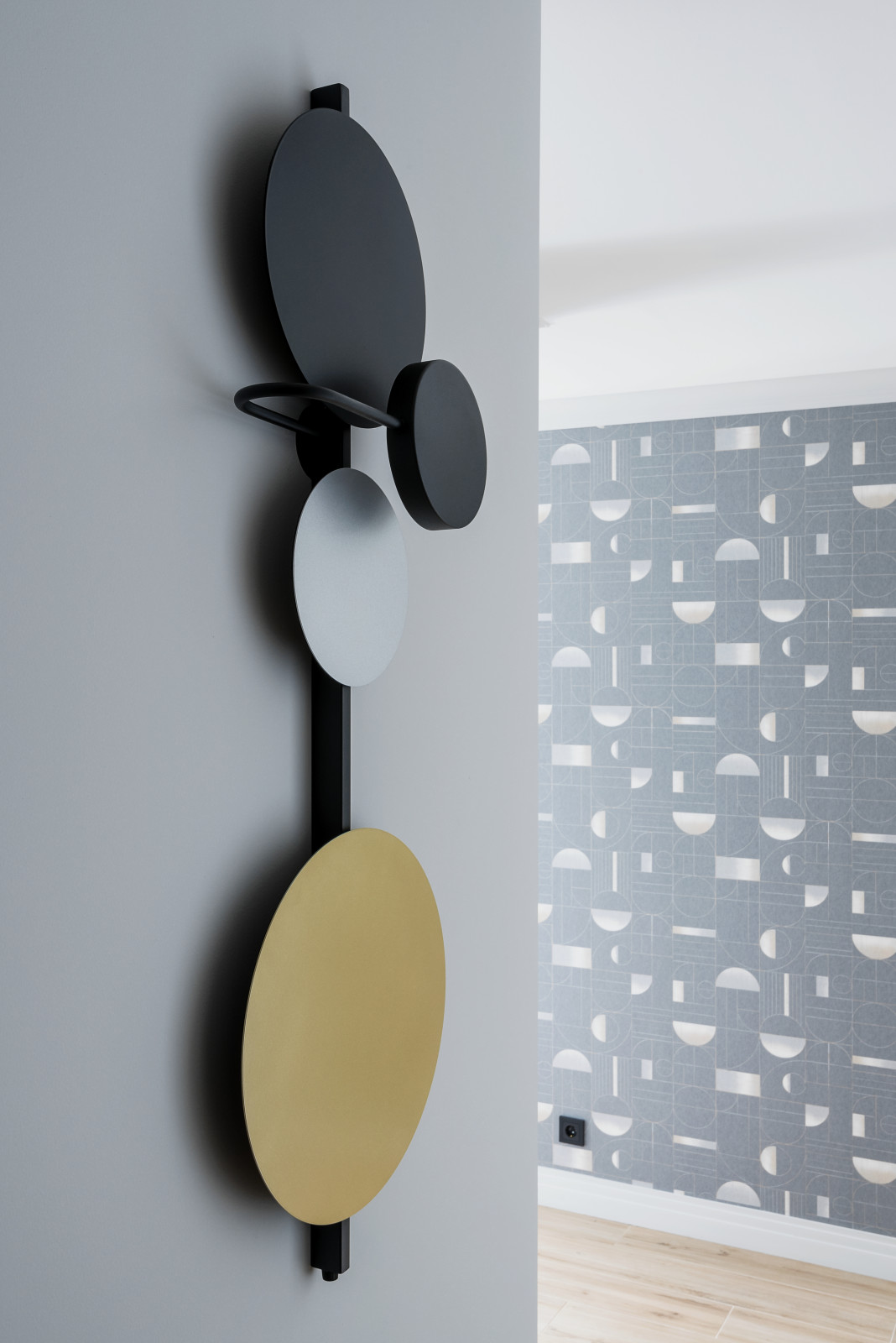 Двухкомнатная квартира, 77 м кв