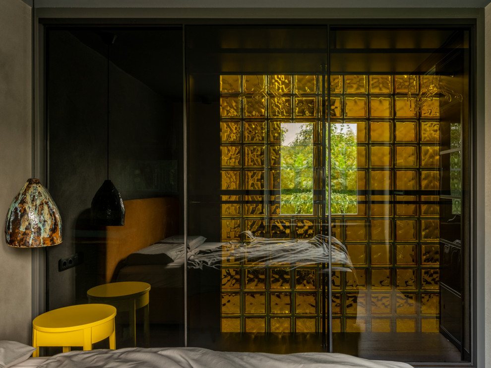 ТЕРПКИЙ МЕД