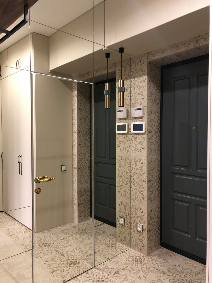 Зеркальное панно