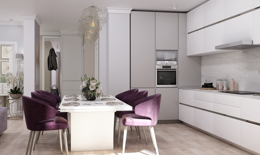 Трехкомнатная квартира в Санкт-Петербурге