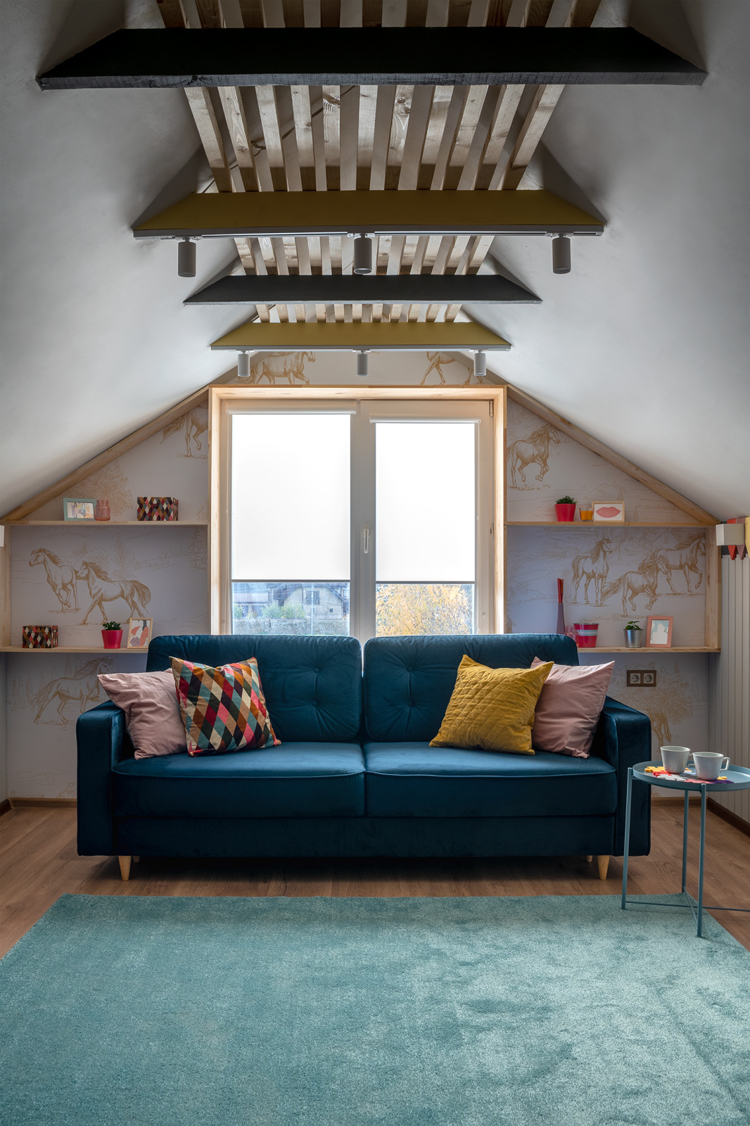 "Конный двор"