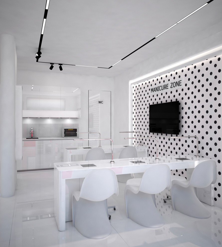 Студия маникюра "Moda nails"