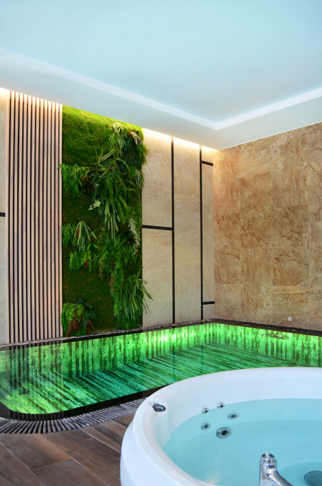 Обложка проекта: Бассейн в загородном доме