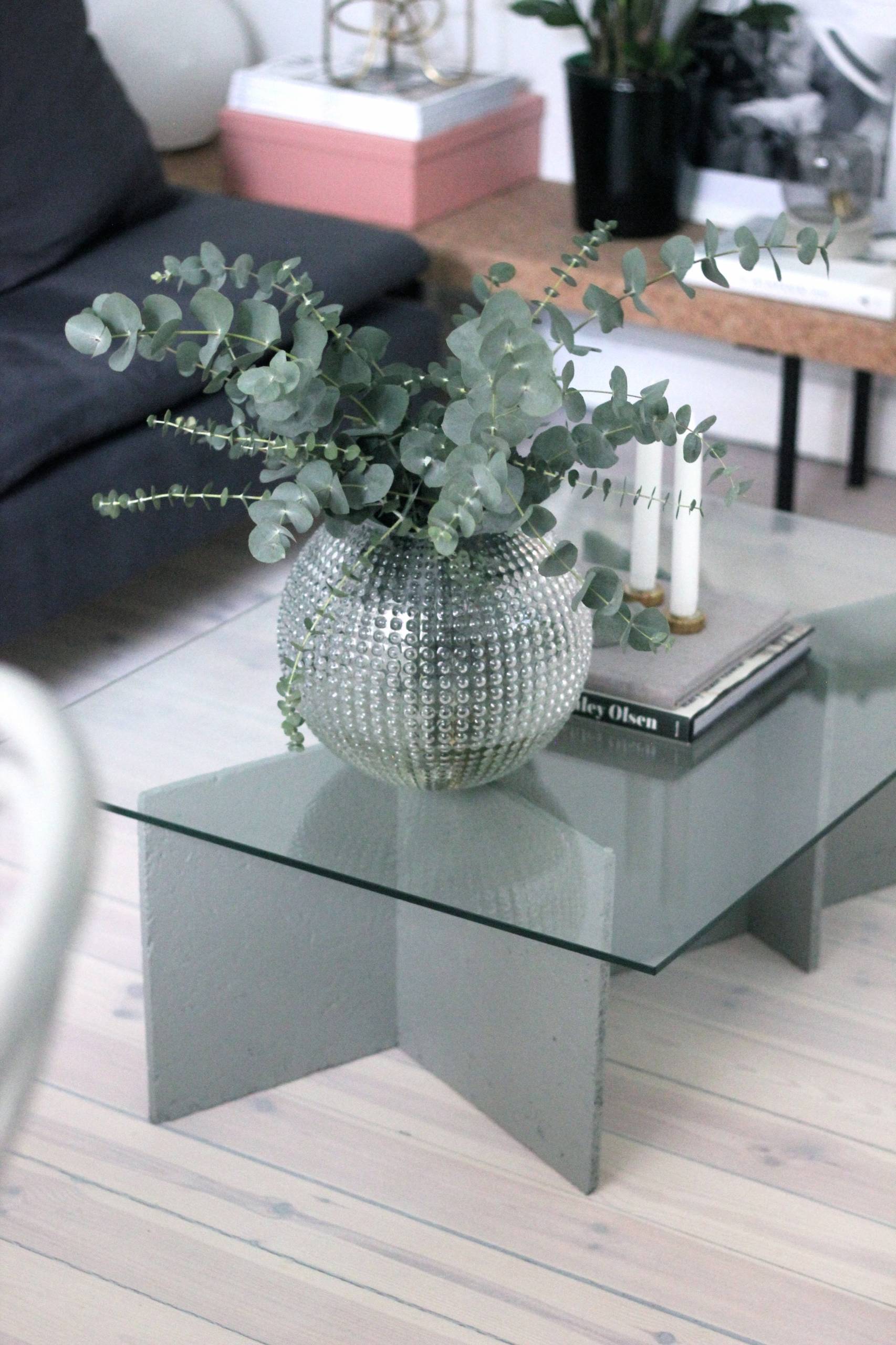 DIY: Как сделать стеклянный журнальный столик своими руками