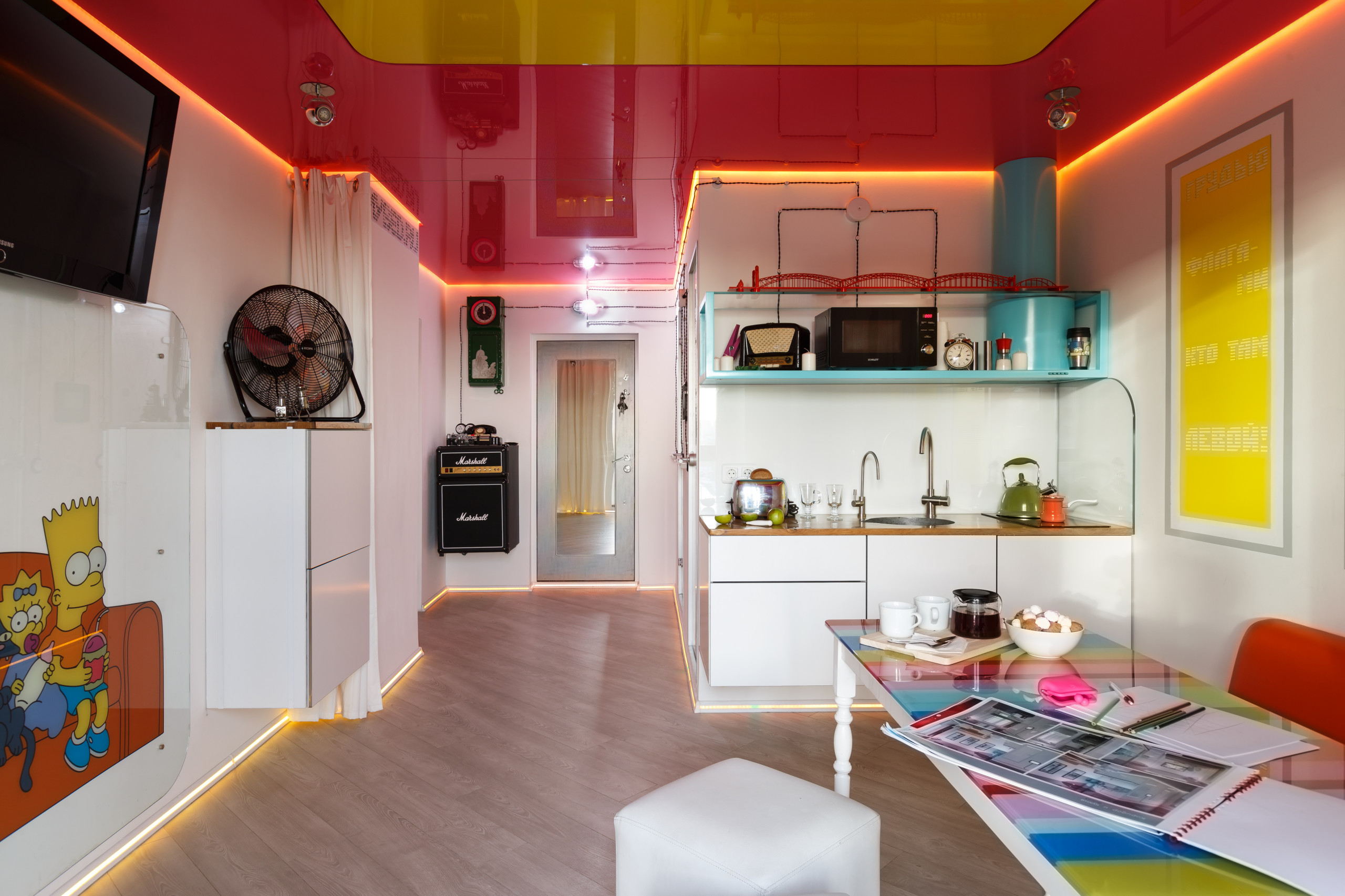 Houzz тур: Квартира сварщика-экспериментатора в Петербурге