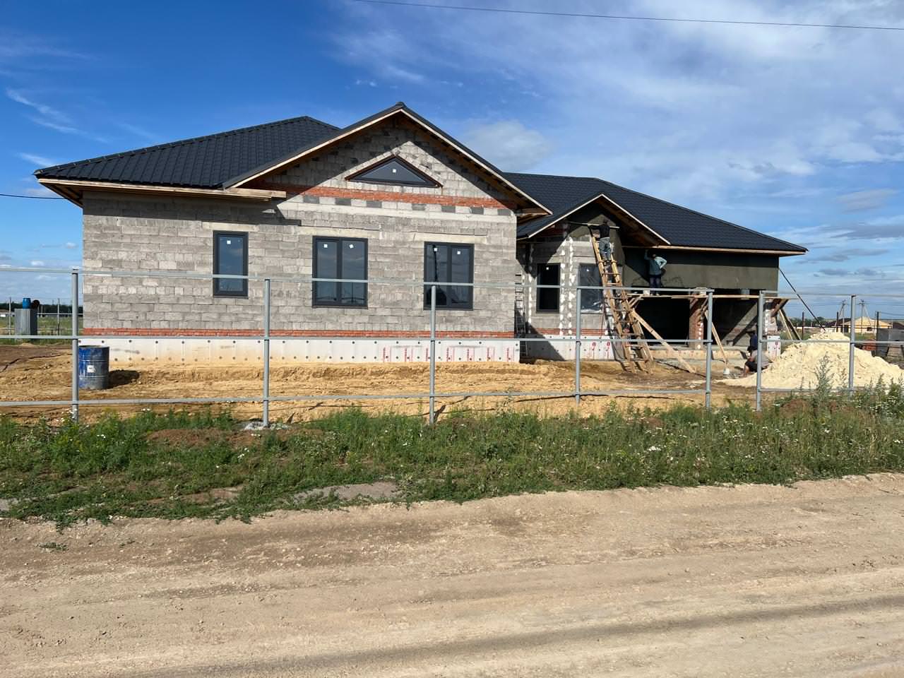 Обложка проекта: Реализация дома 320 м.кв. в п. Марьино