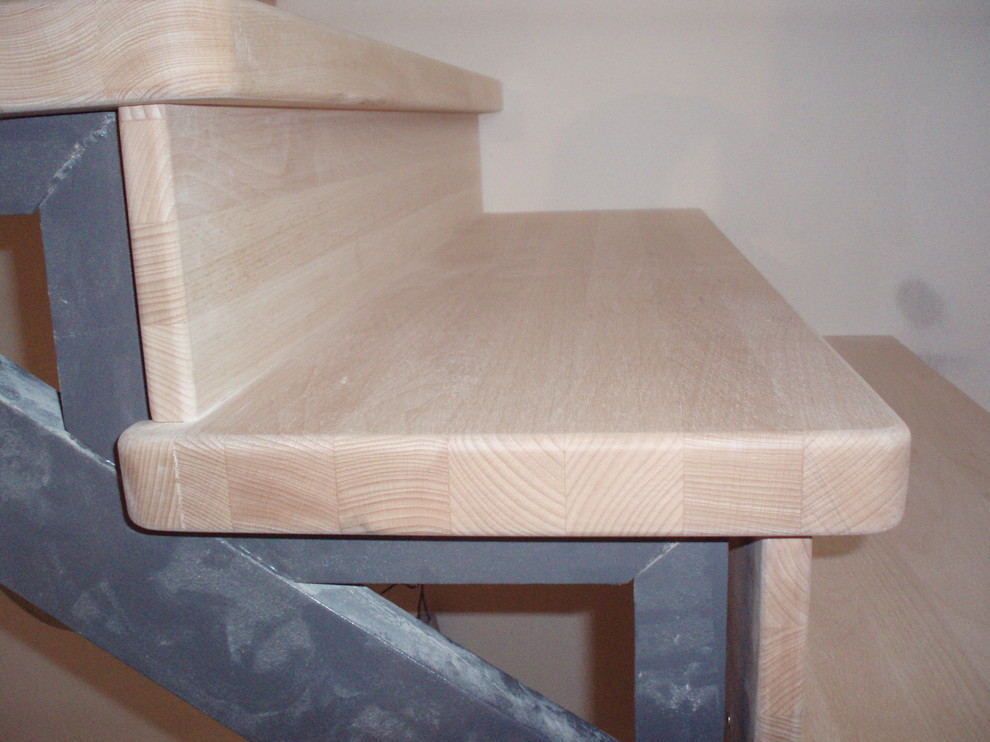 Лестница из Бука