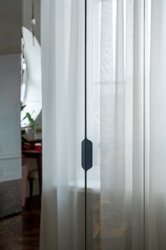 Шкафы в гардеробной