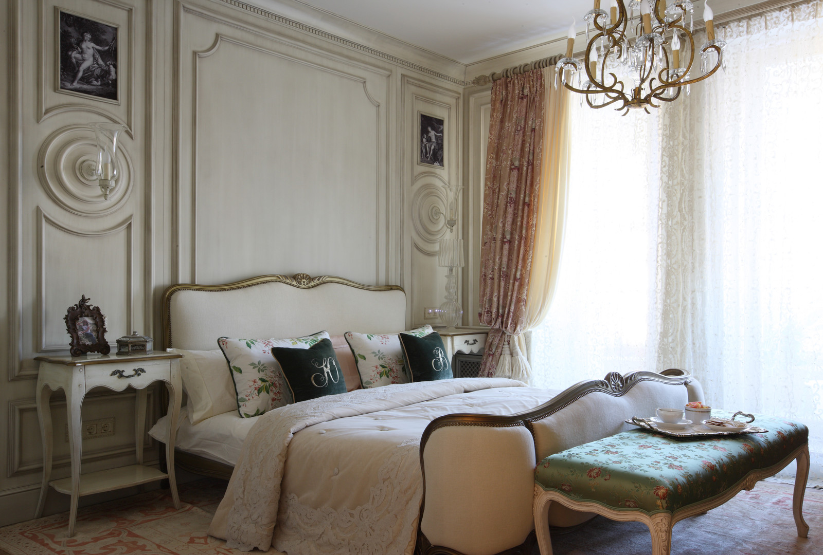 Французская  квартира в стиле эклектика