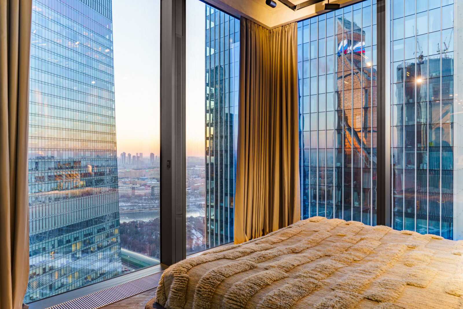 Апартаменты в Нева Тауэрс