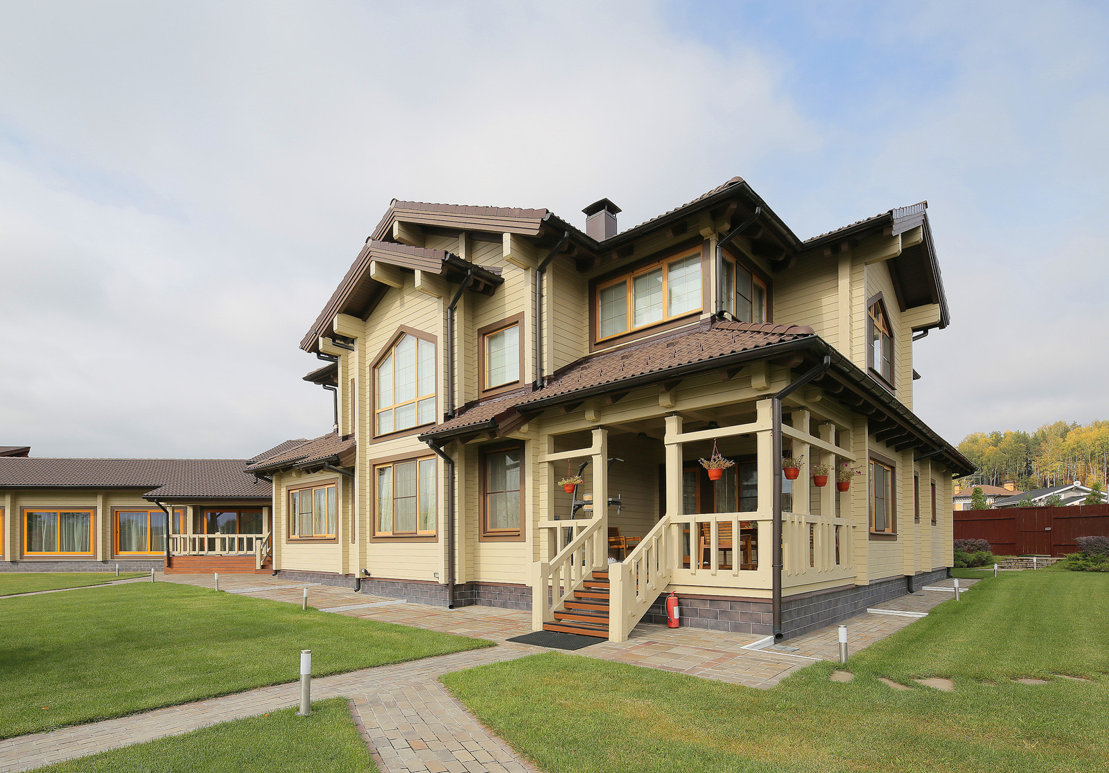 Дом из клееного бруса Екатерина