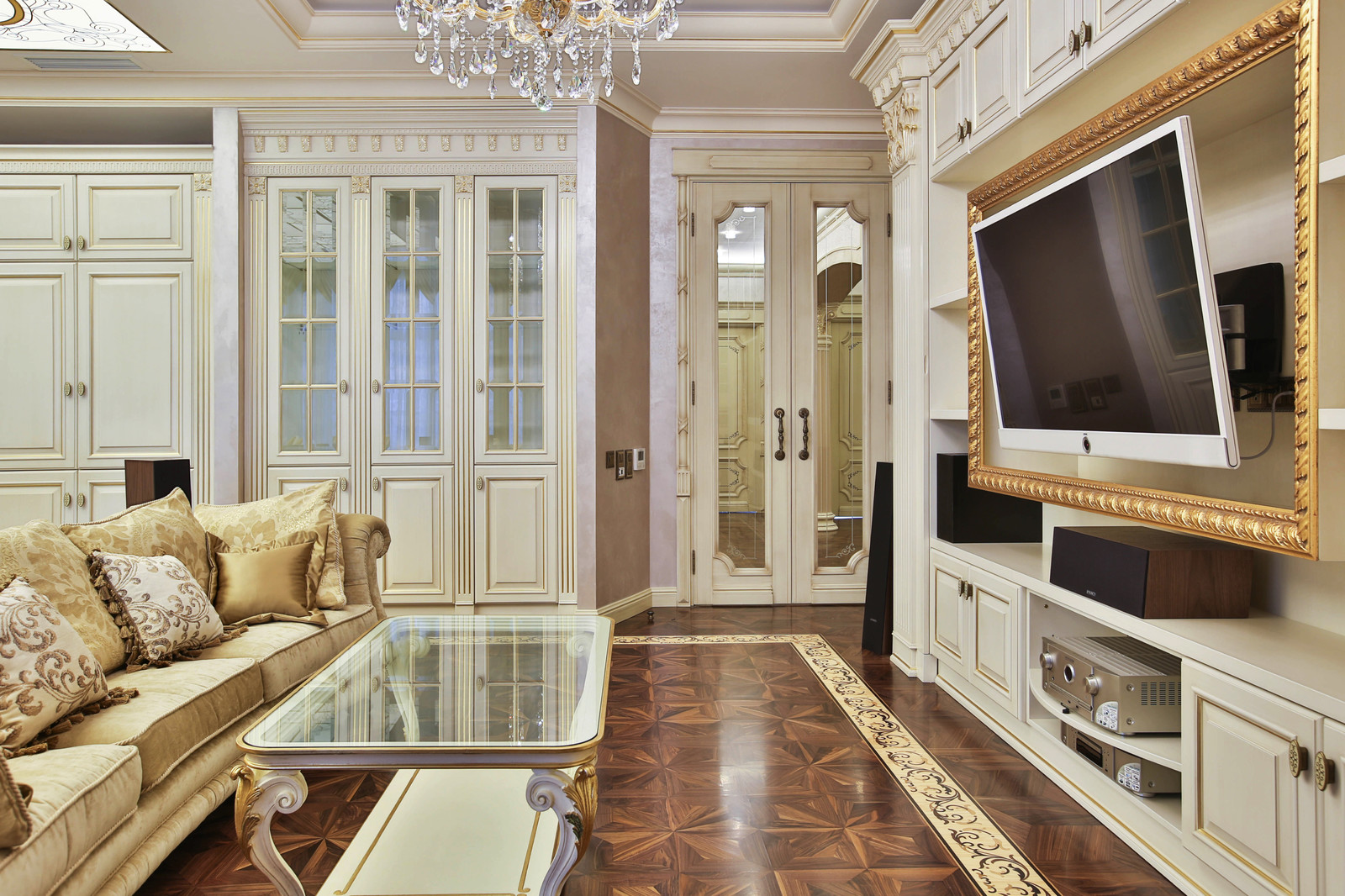 квартира в классическом стиле 235м2