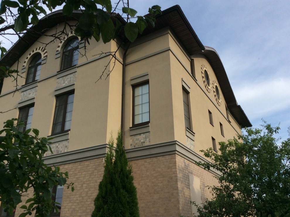 Частный жилой дом