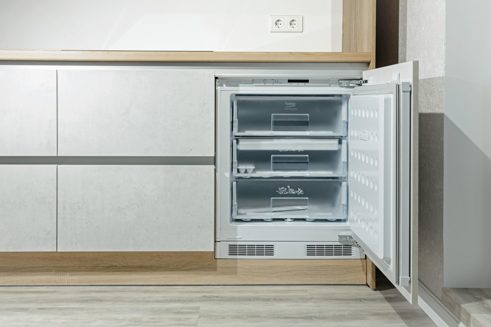 Кухонный гарнитур в стиле минимализм 5