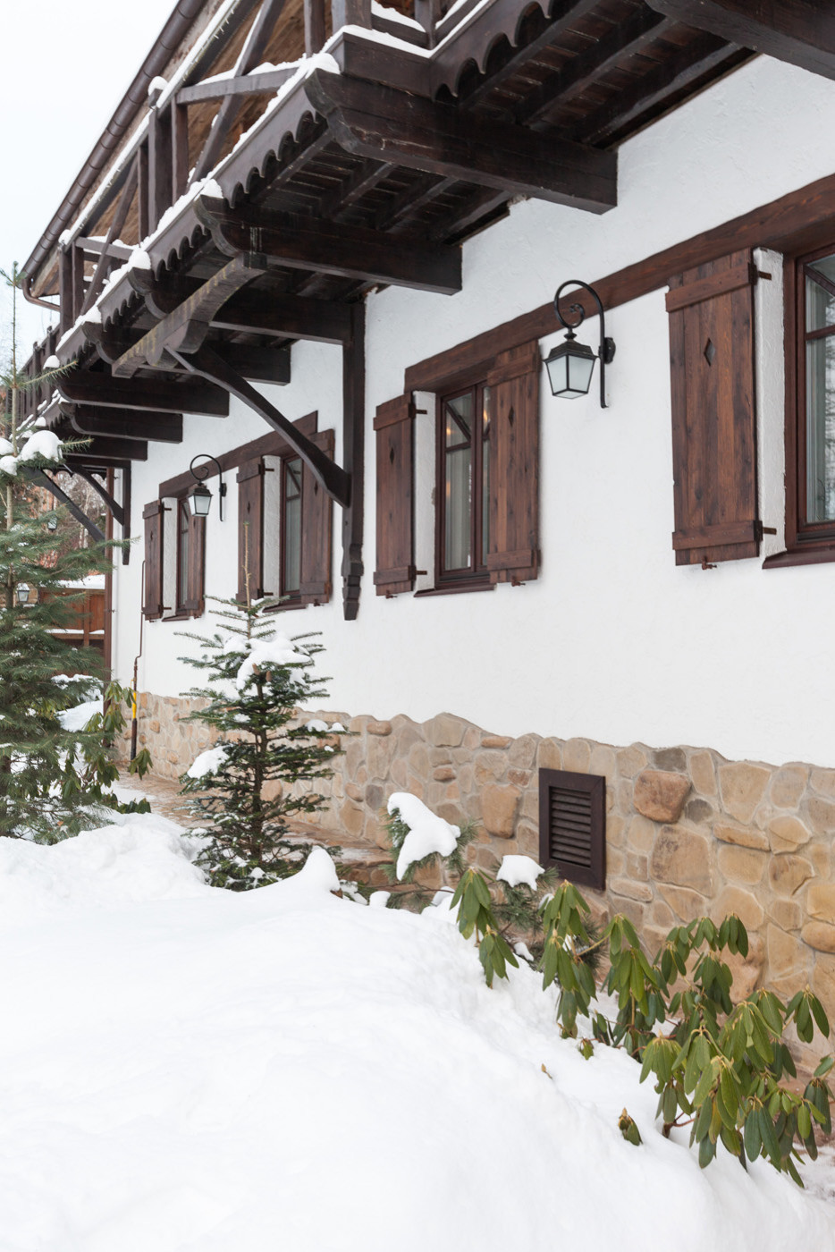 Большой дом шале