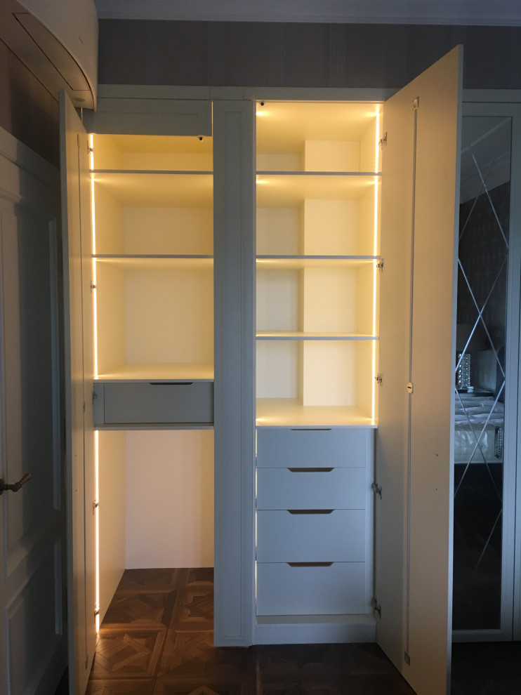 Крестовский "De Lux"