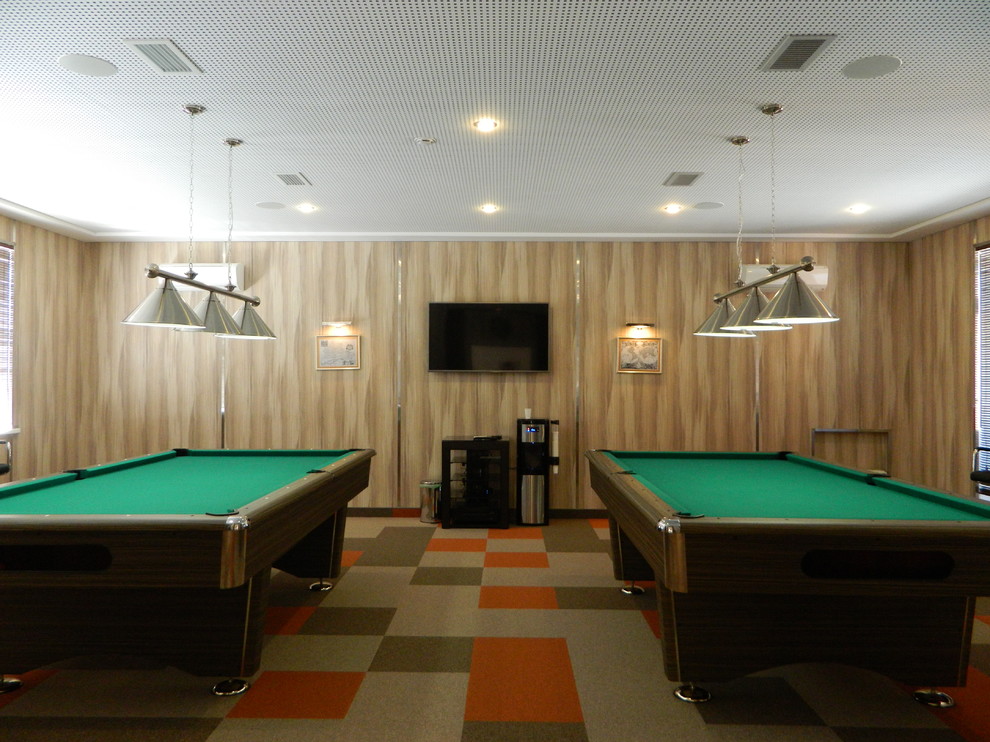 Частная бильярдная в современном стиле