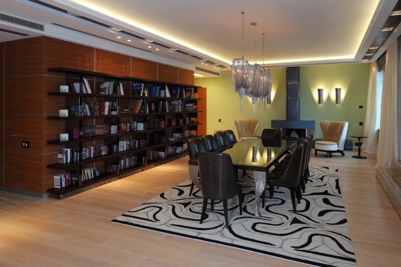 Квартира на набережной Москвы реки