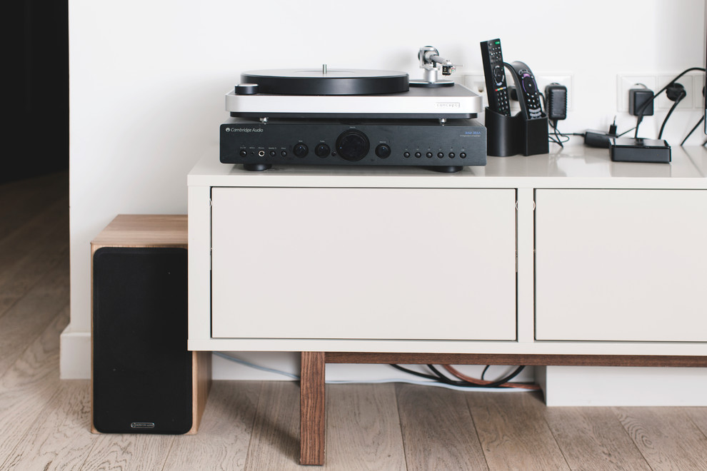 Катя/ Преображенская Площадь