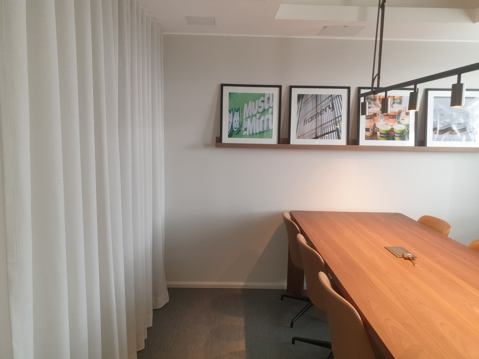 Обложка проекта: Шторы не для окон - рекламное агентство