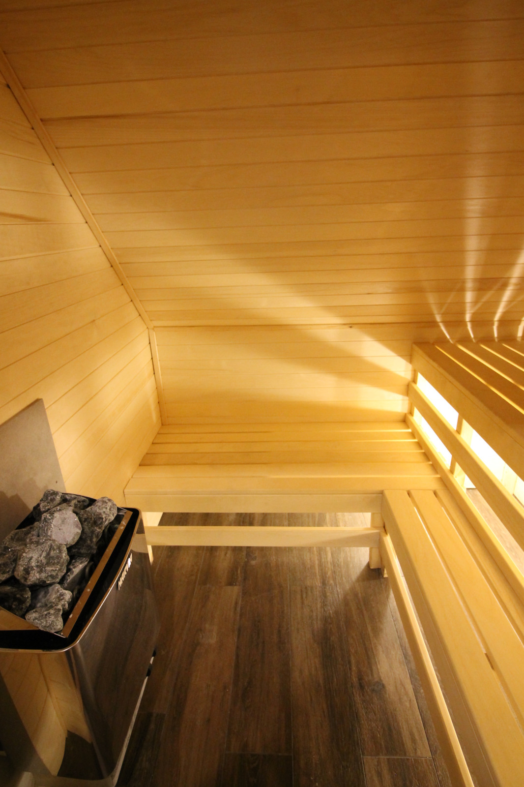 Срубовой коттедж 38 в п.Рощино, Ленинградская обл. Царство-Королевство