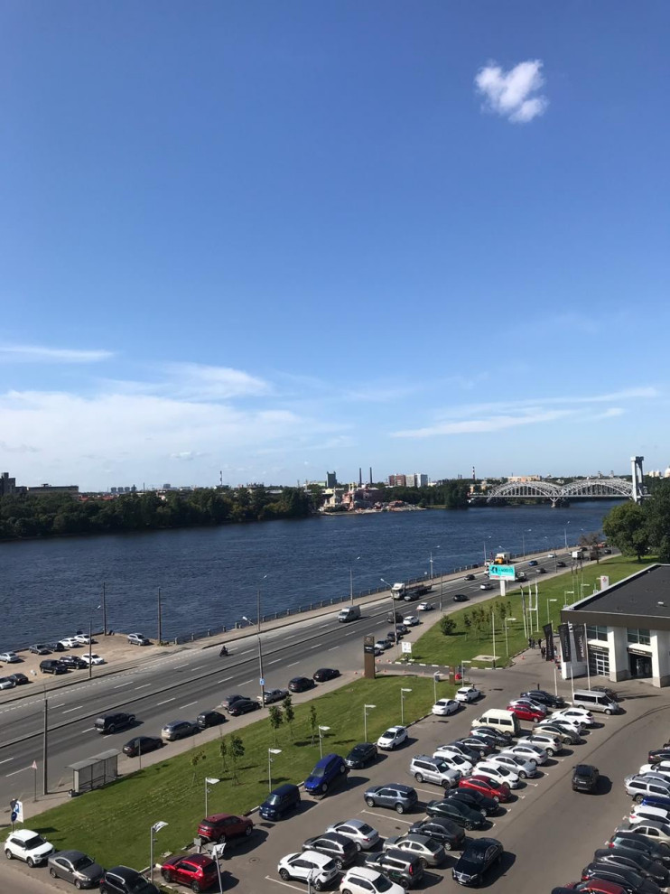 Обложка проекта: Офис представительства Leica