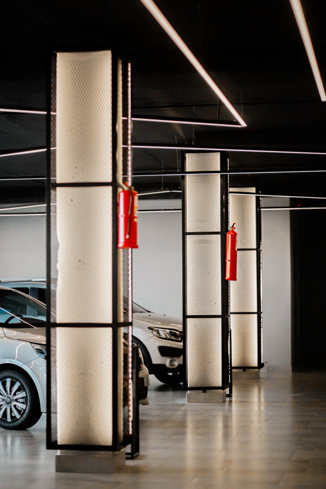 Обложка проекта: Автосалон "100 машин"