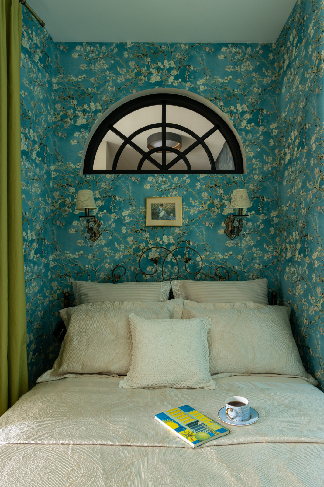 Маленькая Франция (ЖК Доминанта)