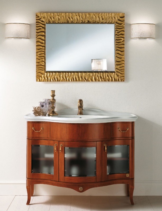 Классическая мебель для ванной комнаты