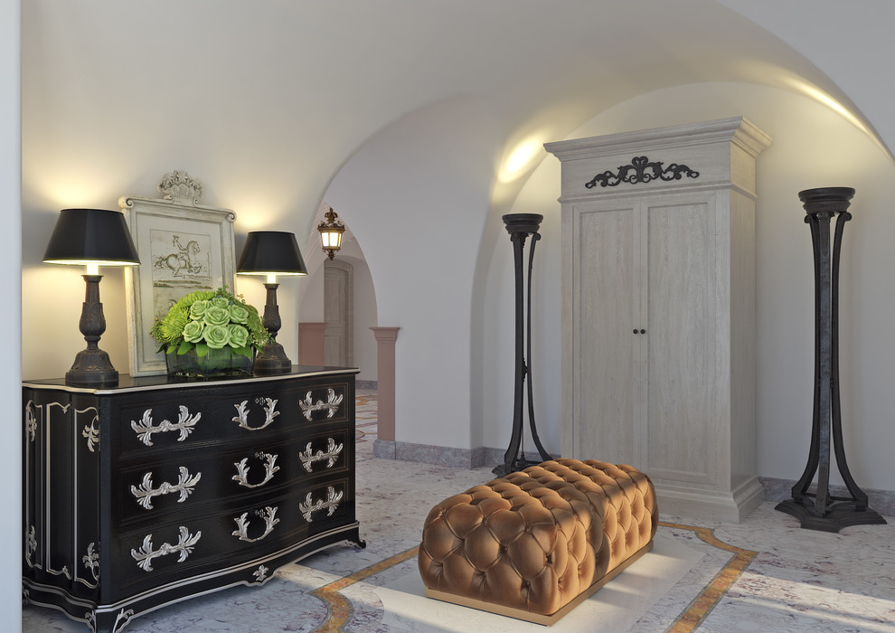 Интерьеры старинного дома 3200 кв метров в Австрии