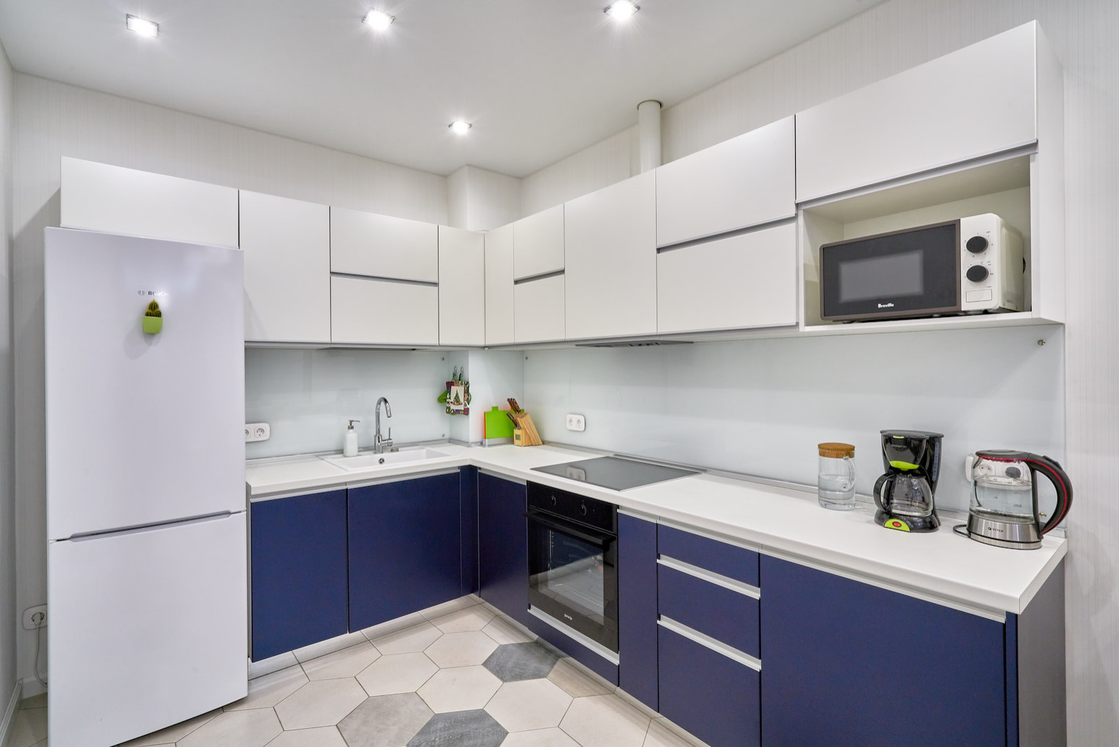 29.12.2017 (Охтинская аллея 16)