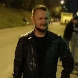 Артем Арефьев