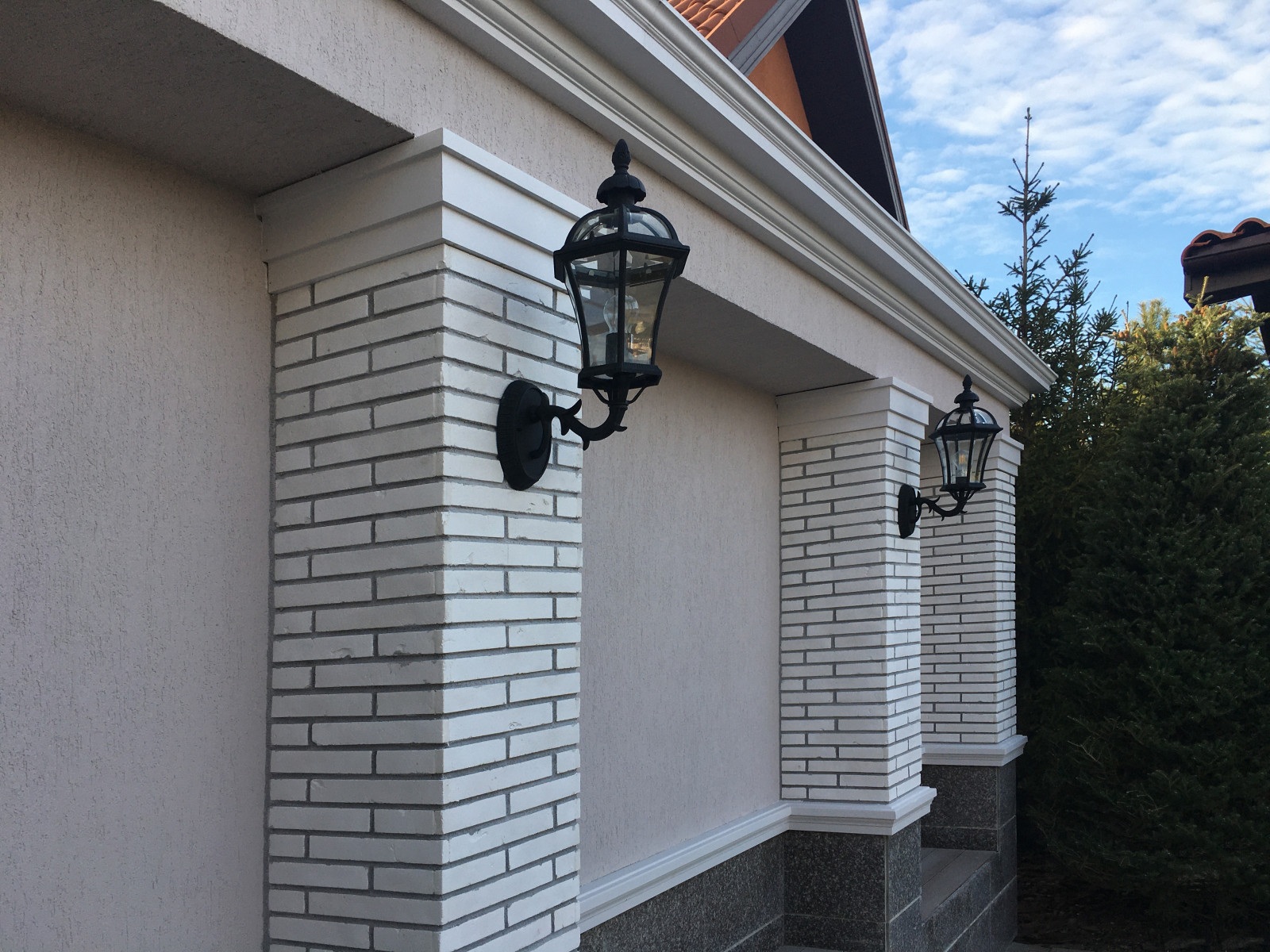 Декоративная стена, ремонт отделки