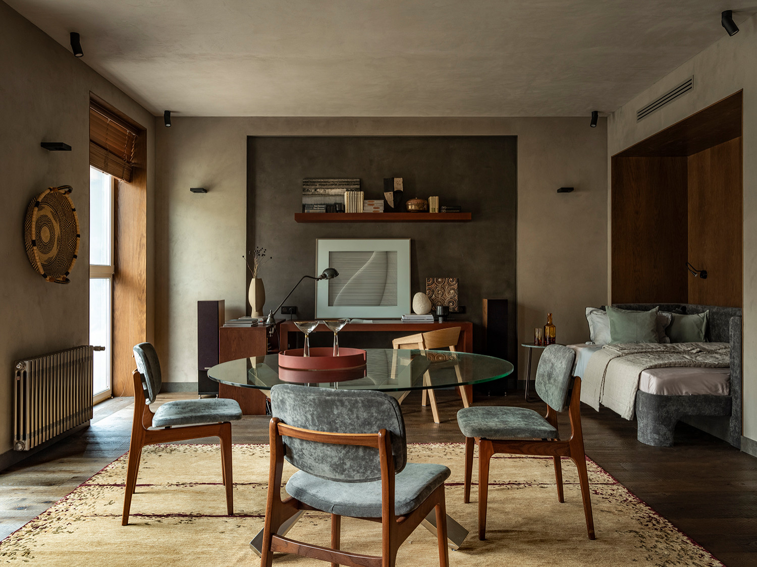 Квартира для не композитора