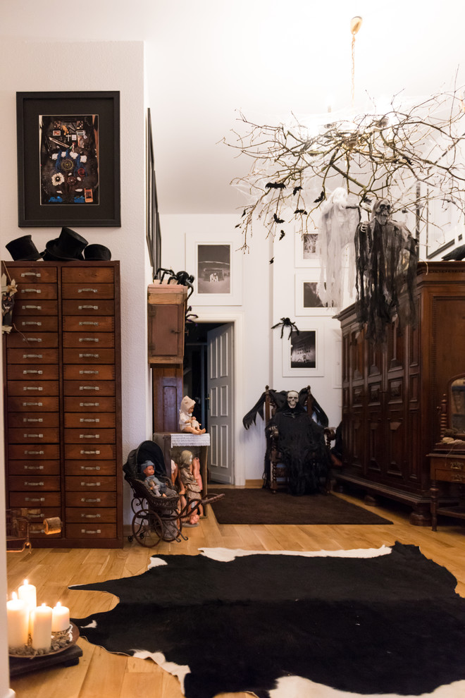 Houzz Германия: Шоу ужасов в одной готической квартире перед Хеллоуином