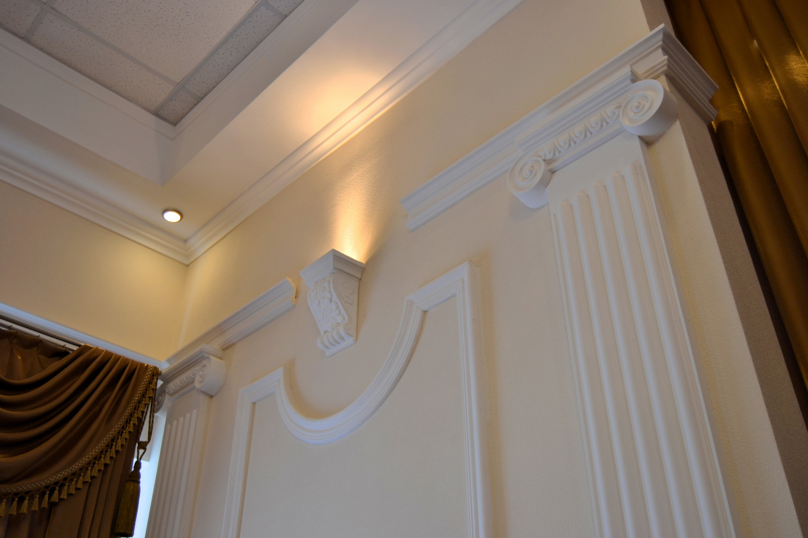 Обложка проекта: Актовый зал