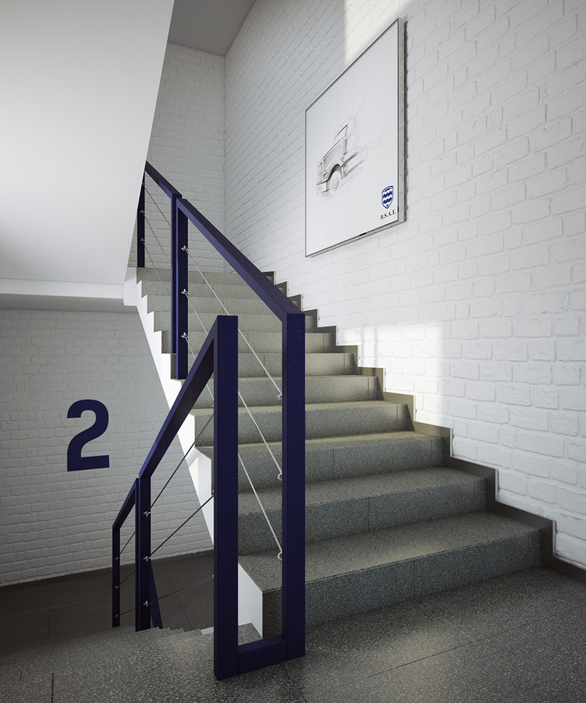 ШОССЕ, ДЛИННОЮ В ЖИЗНЬ