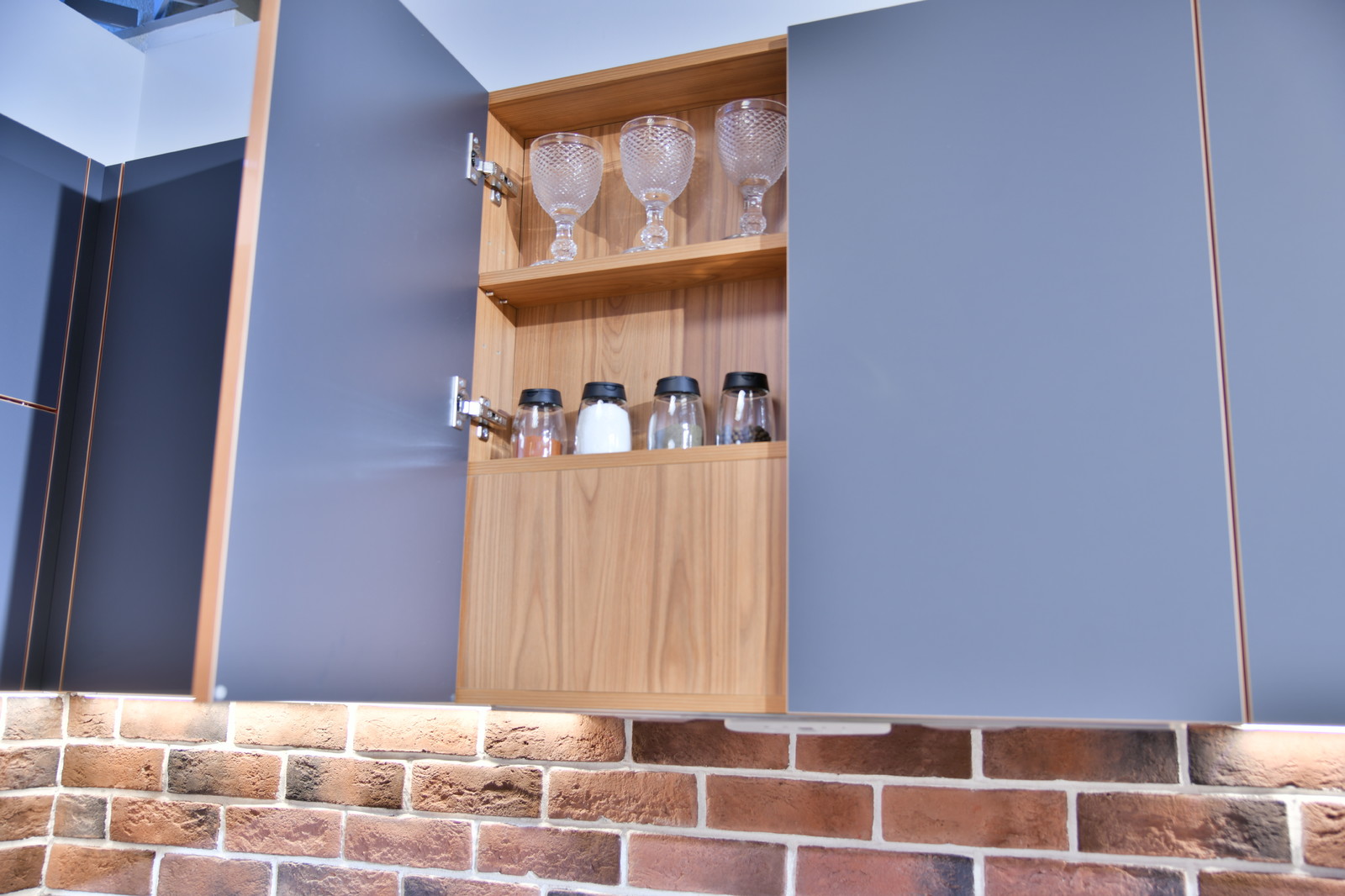 Фоновое изображение профиля Мебельное Предприятие DУЭТ