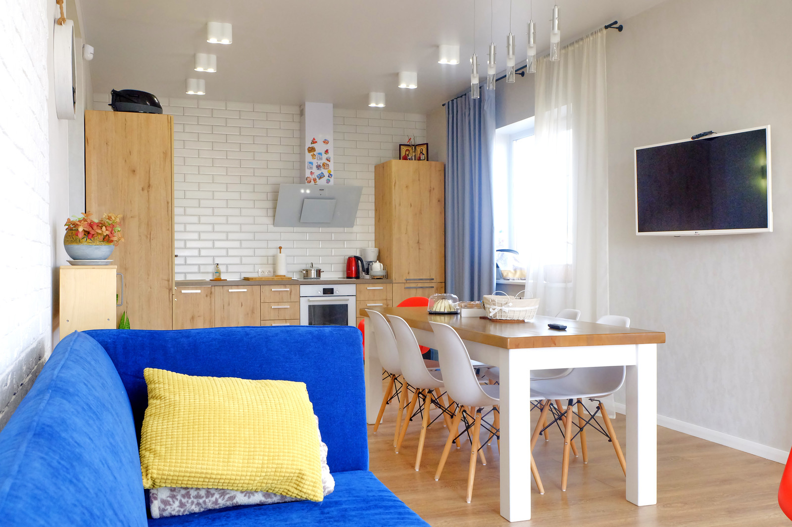 Обложка проекта: Уютный дом в скандинавском стиле