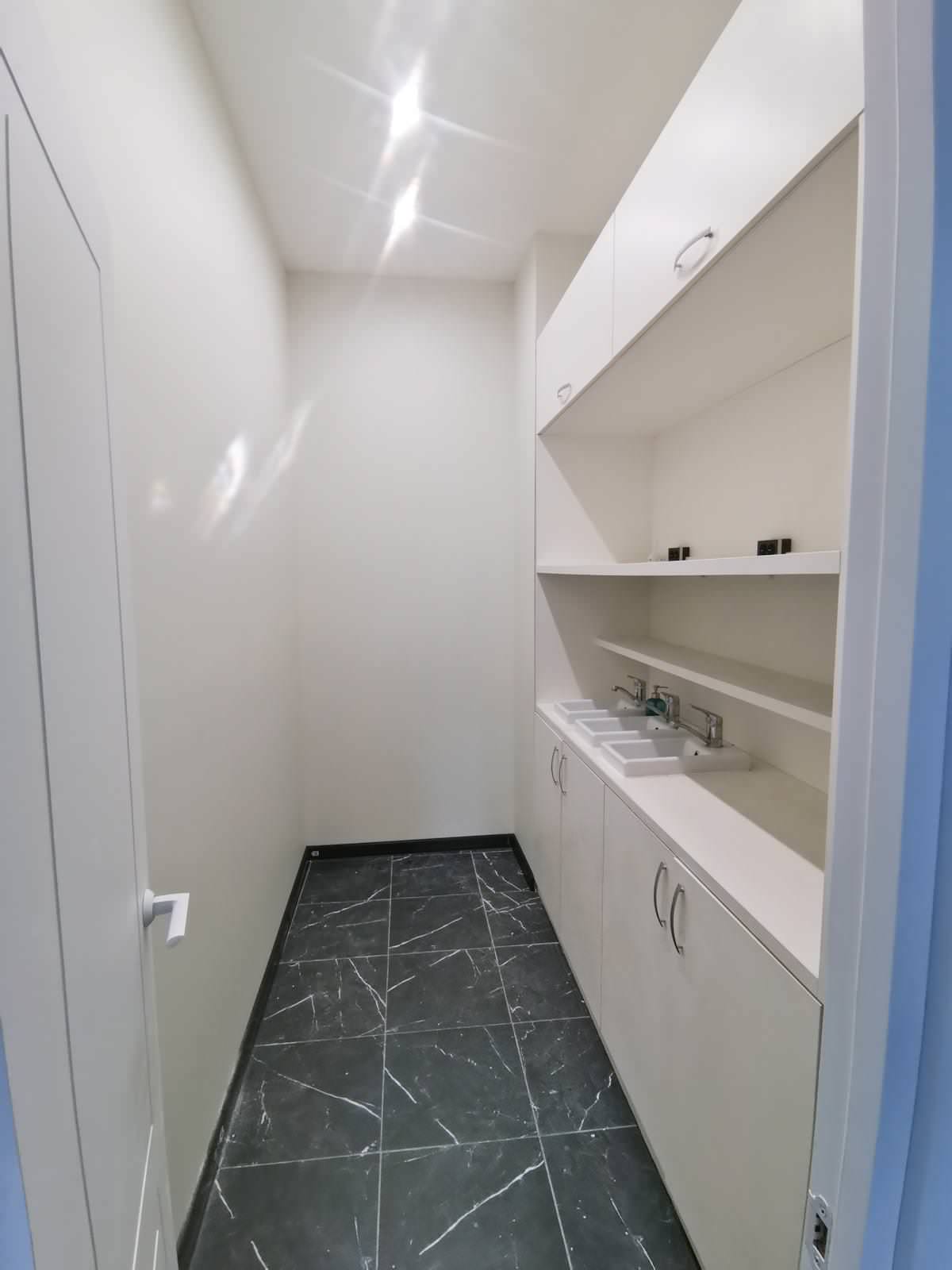 Обложка проекта: Ремонт офисов