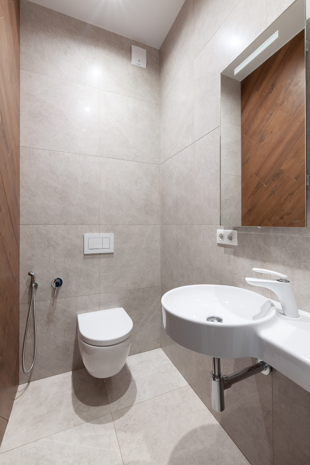 Светлый минимализм