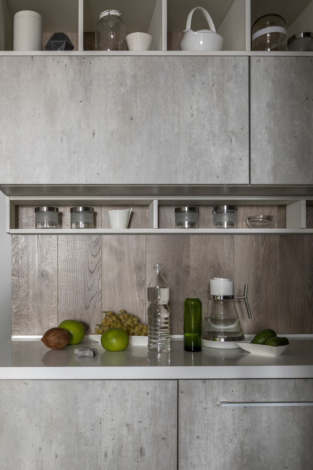 Монохромная квартира для предпринимателя