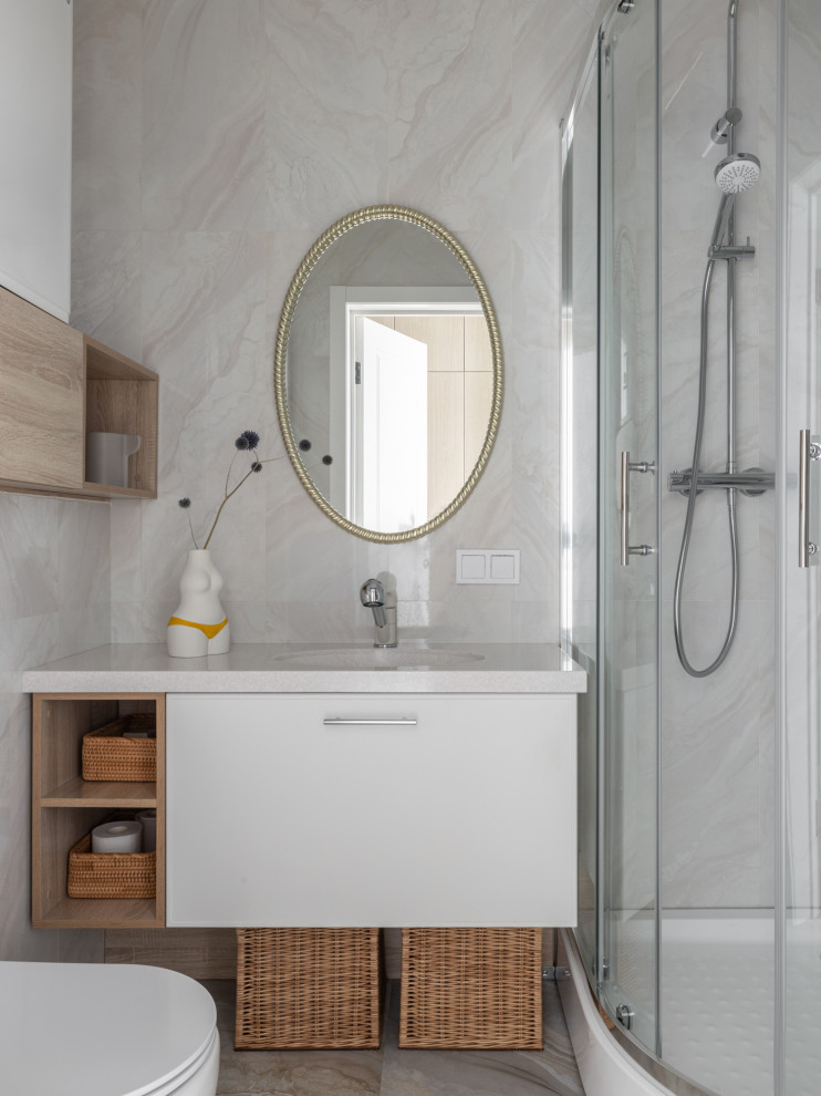 Цветы, цветы... и еще немного цветов.