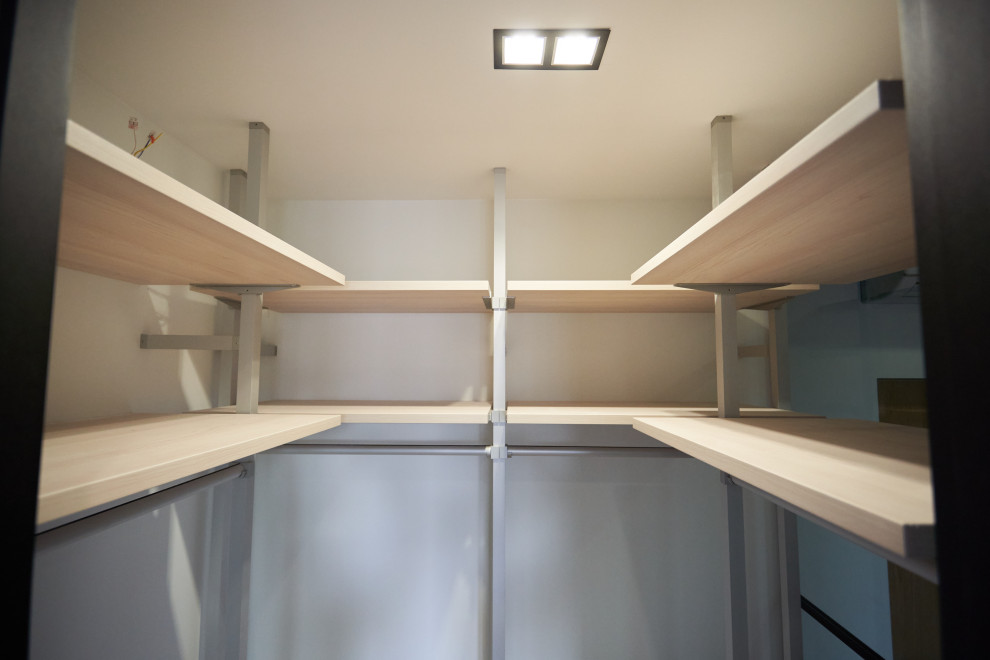 Гардеробная система UNO в интерьере квартиры на Каширской