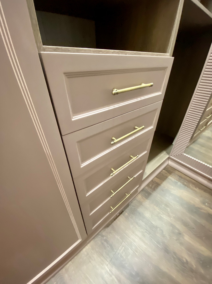 Гардеробная.