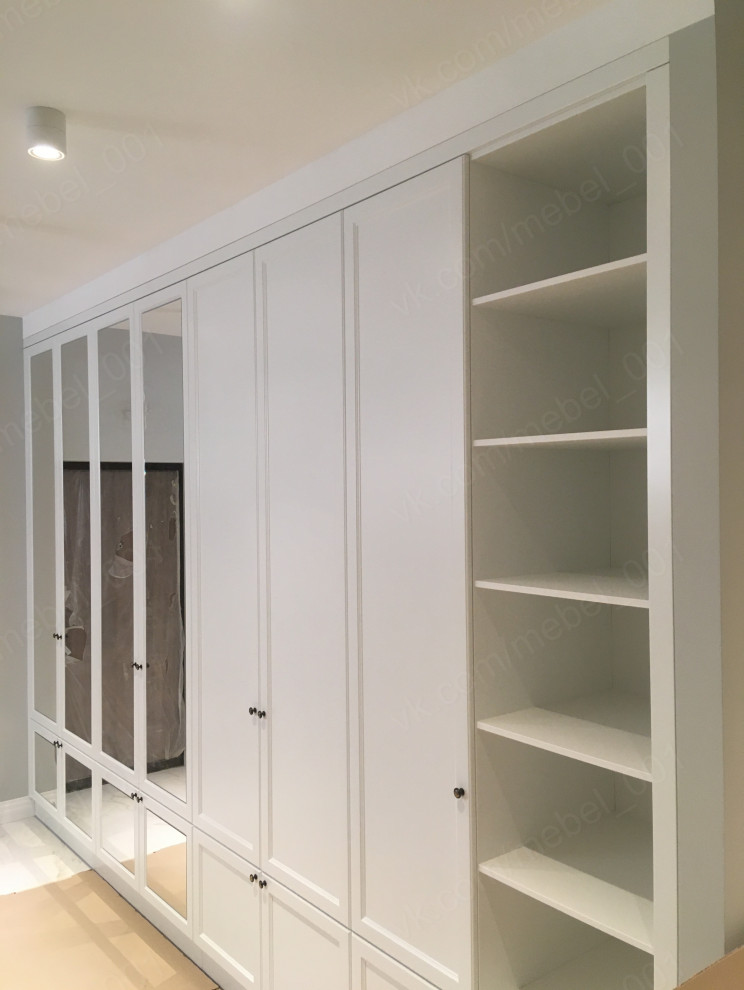 Встроенный шкаф