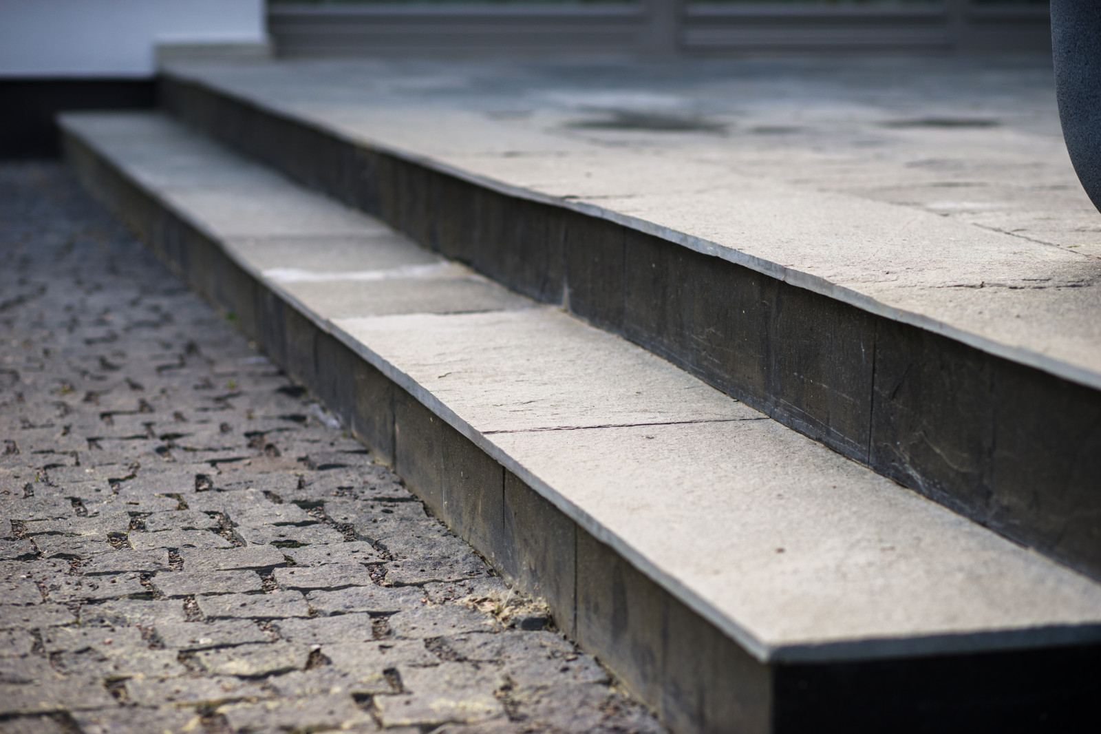 Ступени из натурального камня