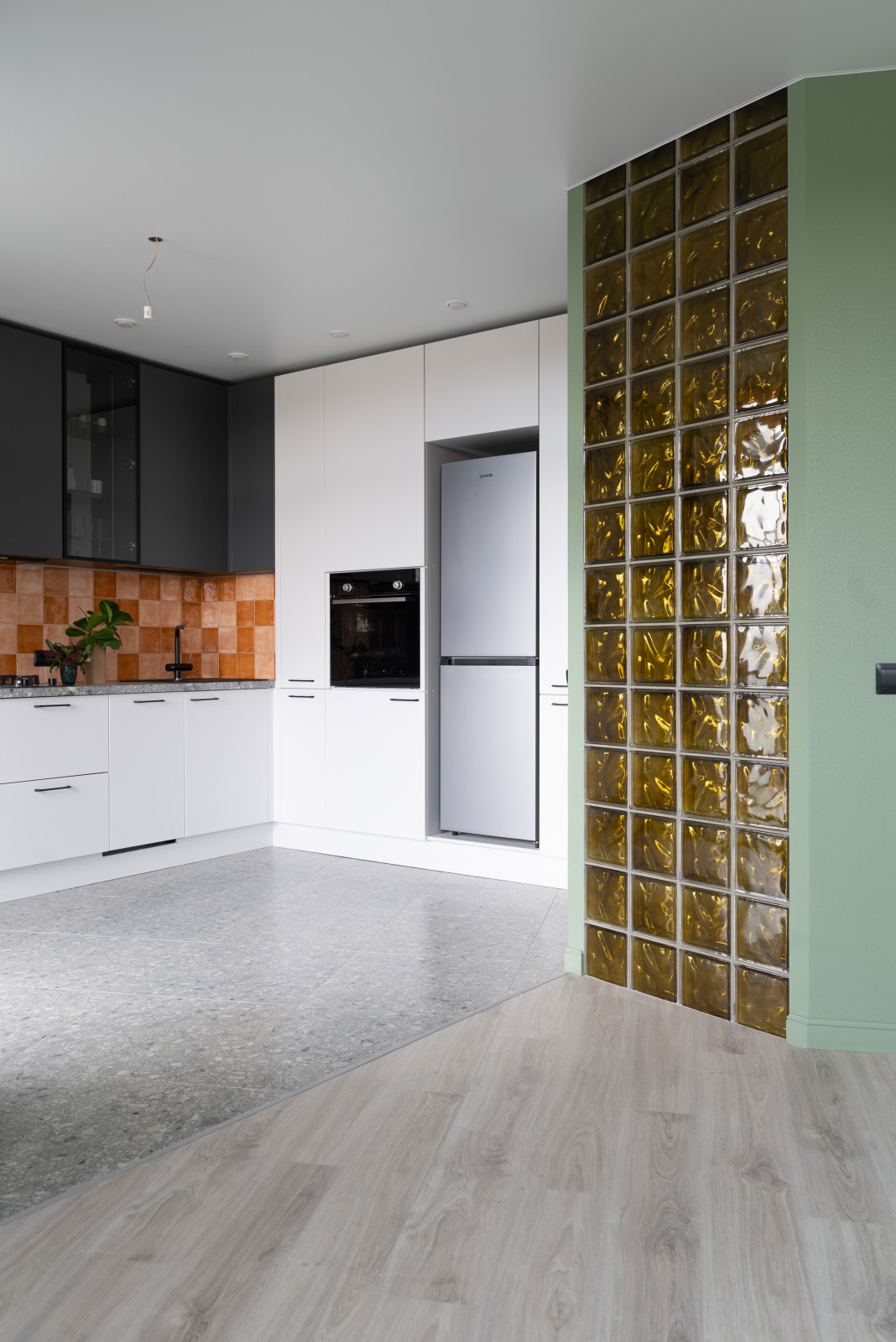 Магия ремонта. Как превратить однушку в уютную двушку.