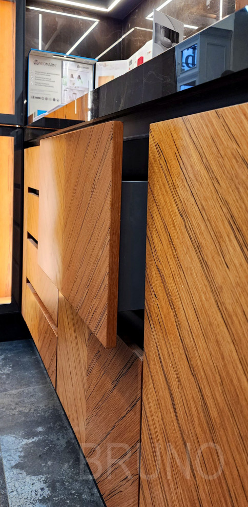 Салон мебели на "Стахановской"