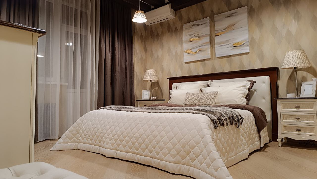 Обложка проекта: Комплектация и декорирование 2-х комнатной квартиры в Москве